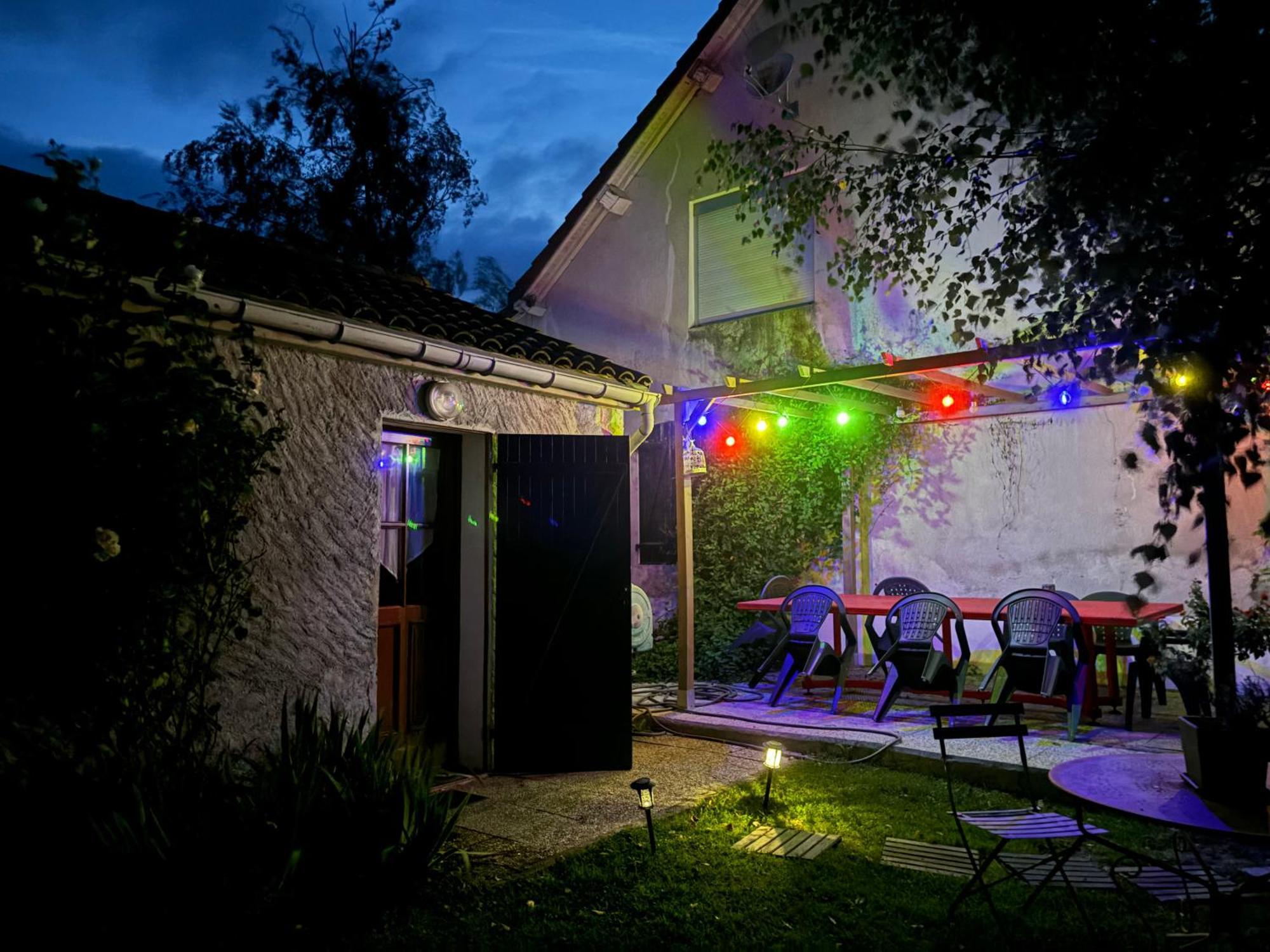 Studio En Auvergne Le Ruisseau Apartment Saint-Priest-Bramefant Exterior photo